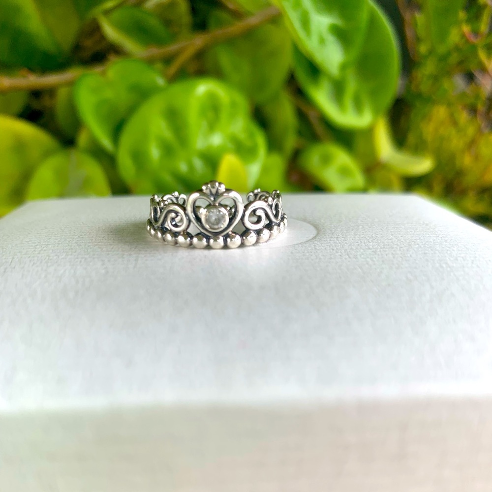 Pandora My Princess ring size 6